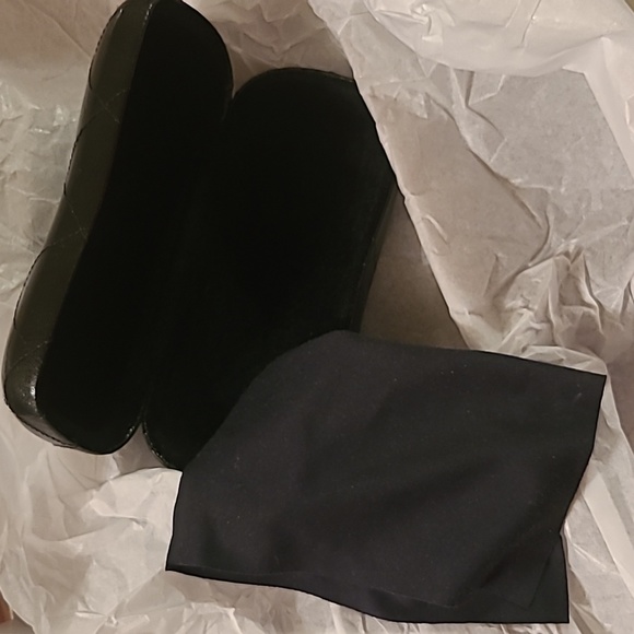 Authentic Chanel Sunglasses Case - Picture 5 of 6